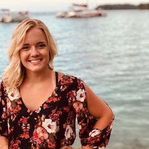 Meet your Posher, Karlee